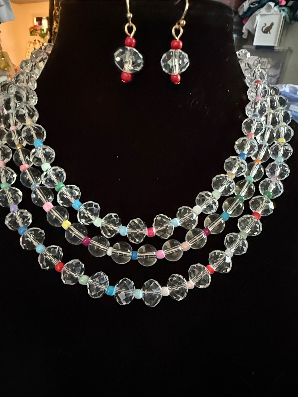 Vintage Women’s Triple Cut Crystal beads w/multicolored spacers. Longest 8” 1950